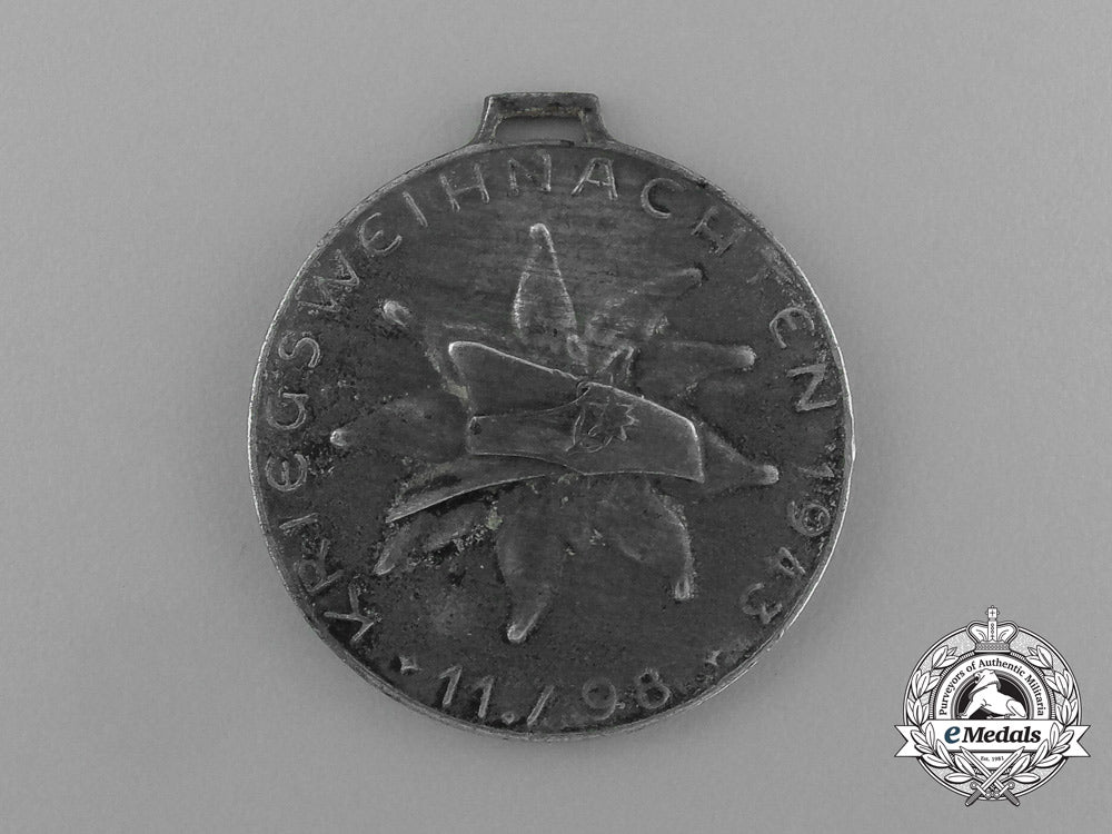 a_scarce1943_german_wartime_christmas_medal_for_front_soldiers_in_greece_e_1193