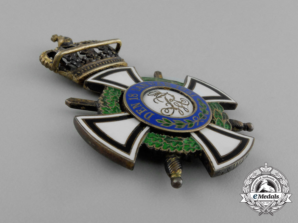 a_cased_prussian_house_order_of_hohenzollern;_knight’s_cross_with_swords_by_sy&_wagner_e_1585