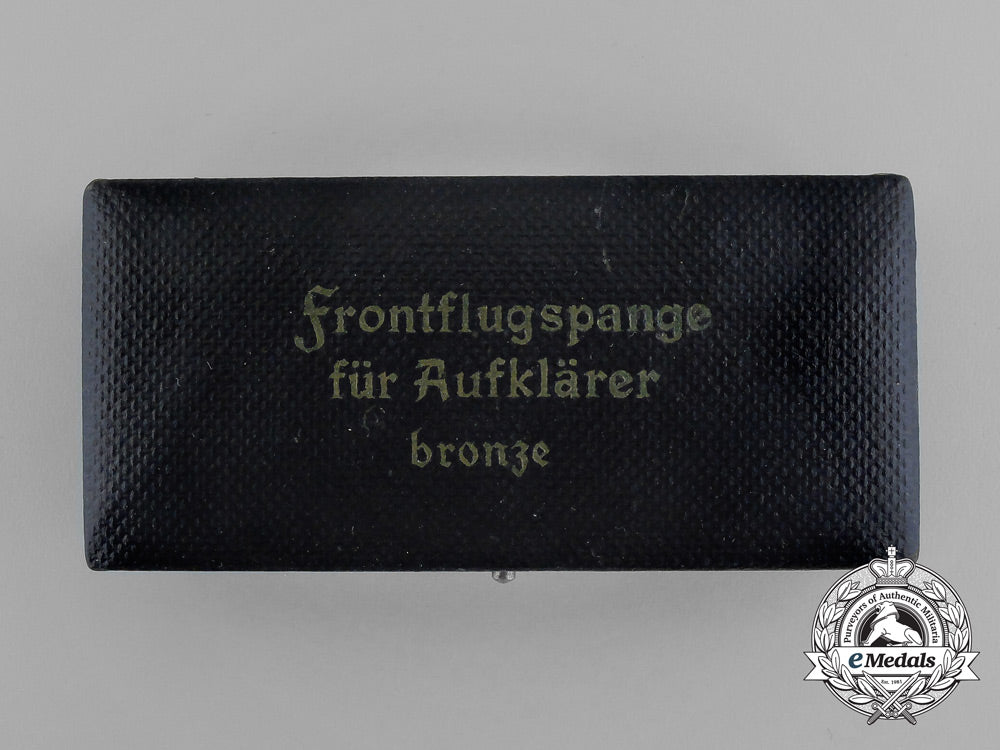 an_early_quality_bronze_grade_luftwaffe_reconnaissance_clasp_in_its_original_case_of_issue_e_1662