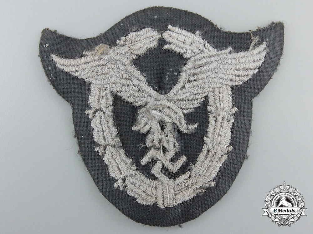 a_luftwaffe_pilot's_badge_in_cloth_e_173