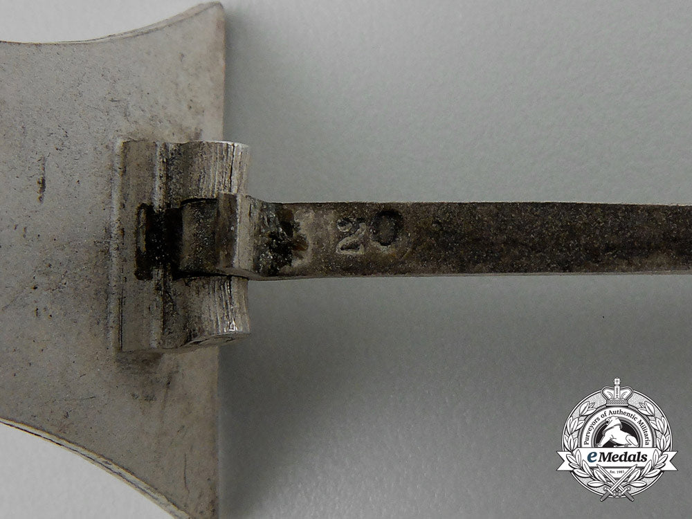 an_iron_cross1939_first_class_by_c._f._zimmermann_of_pforzheim_e_1995