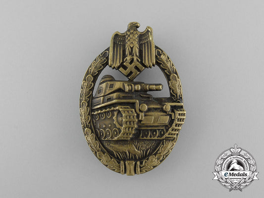an_early_bronze_grade_tank_badge;_hollow_version_e_3953
