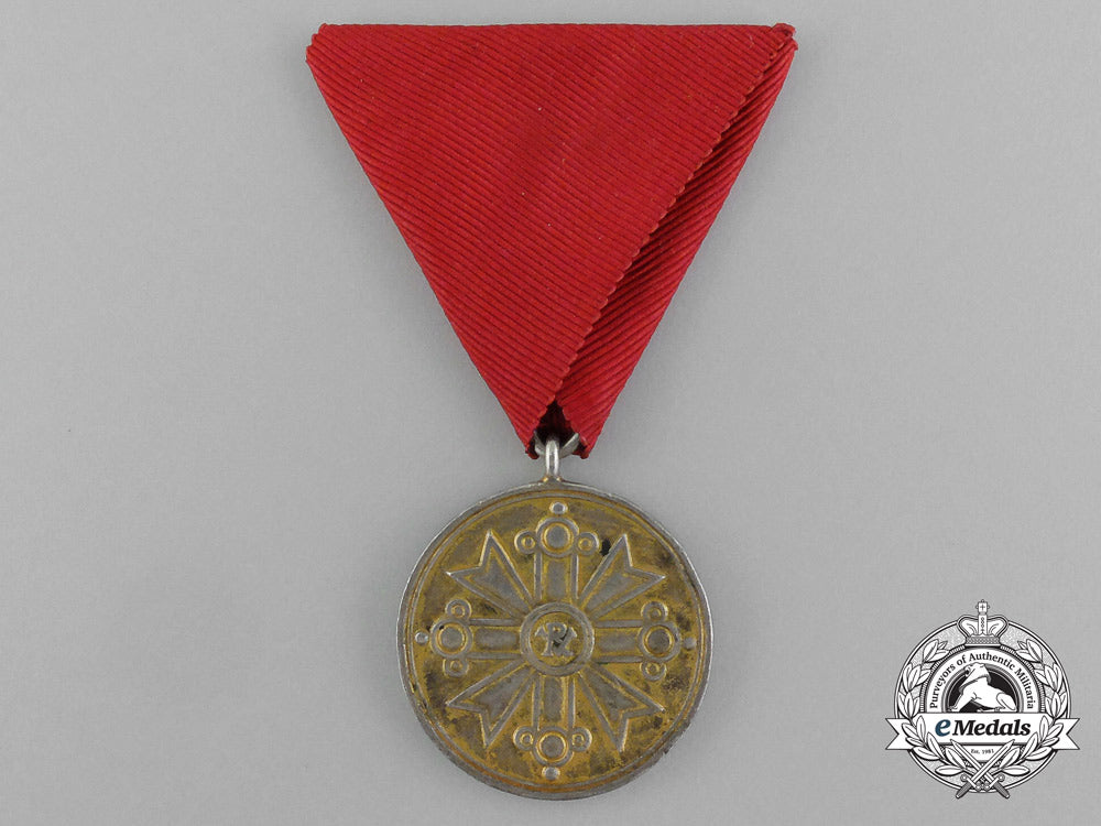 a_latvian_order_of_viesturs;_gold_grade_medal_e_4227