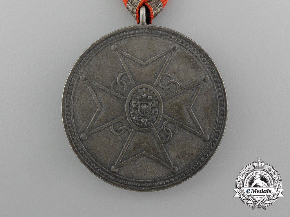 a_latvian_cross_of_recognition,_silver_grade_medal_e_4232