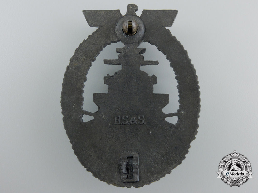 a_high_seas_fleet_badge_by_richard_simm&_söhne,_gablonz_e_426