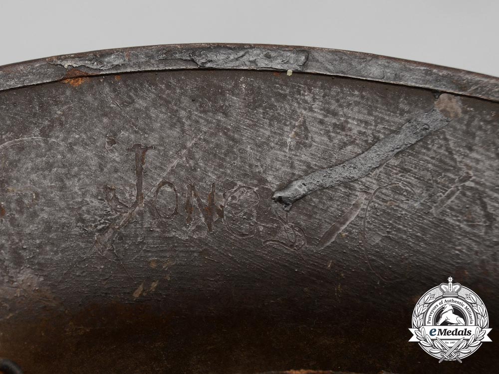 a13_th_infantry_battalion;1_st_canadian_division_helmet_e_5551