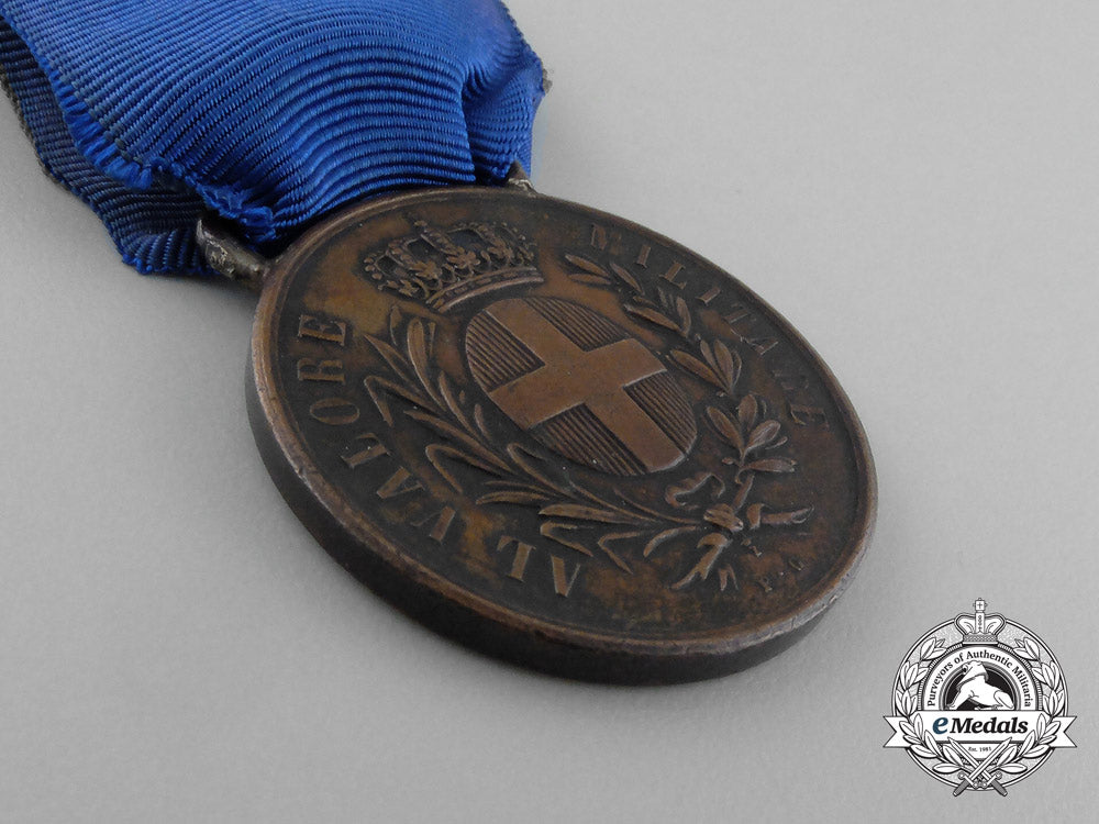 a_first_war_italian_medal_for_military_valour1917_e_6010