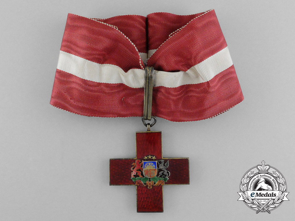 lativa._an_honour_cross_of_the_red_cross,_i_class,_c.1935_e_6055_1_1