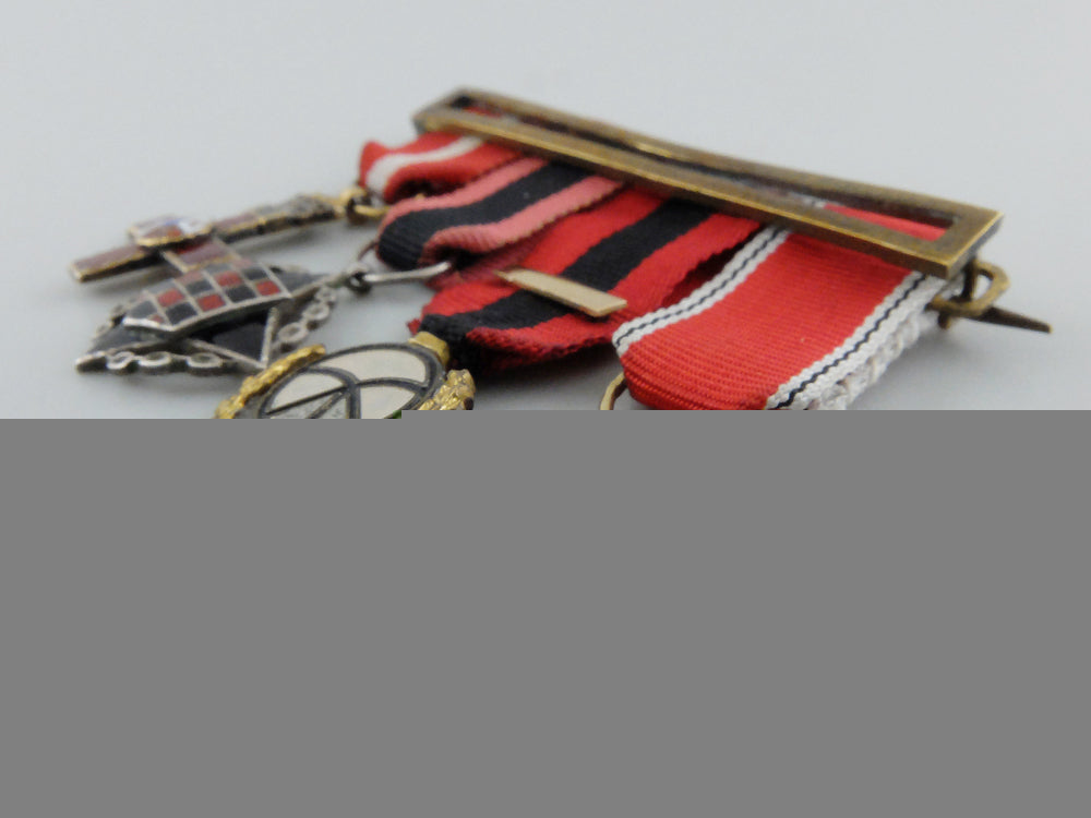 a_spanish_civil_war&_german_eagle_order_miniature_group_e_619