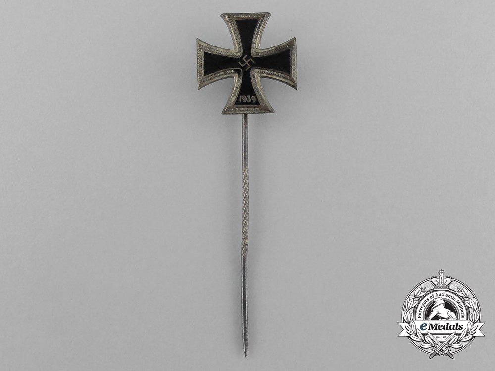 a_fine_miniature_iron_cross1939_stick_pin_e_6246