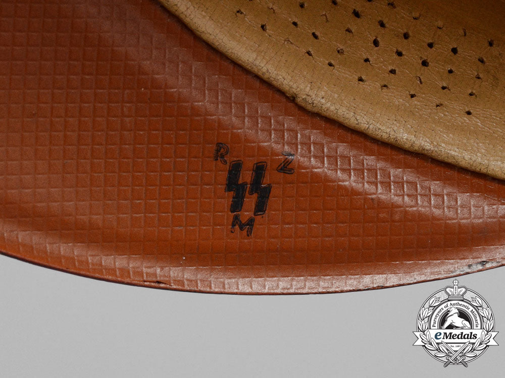 an_rzm1936_allgemeine_ss_nco's_visor_cap_e_7102