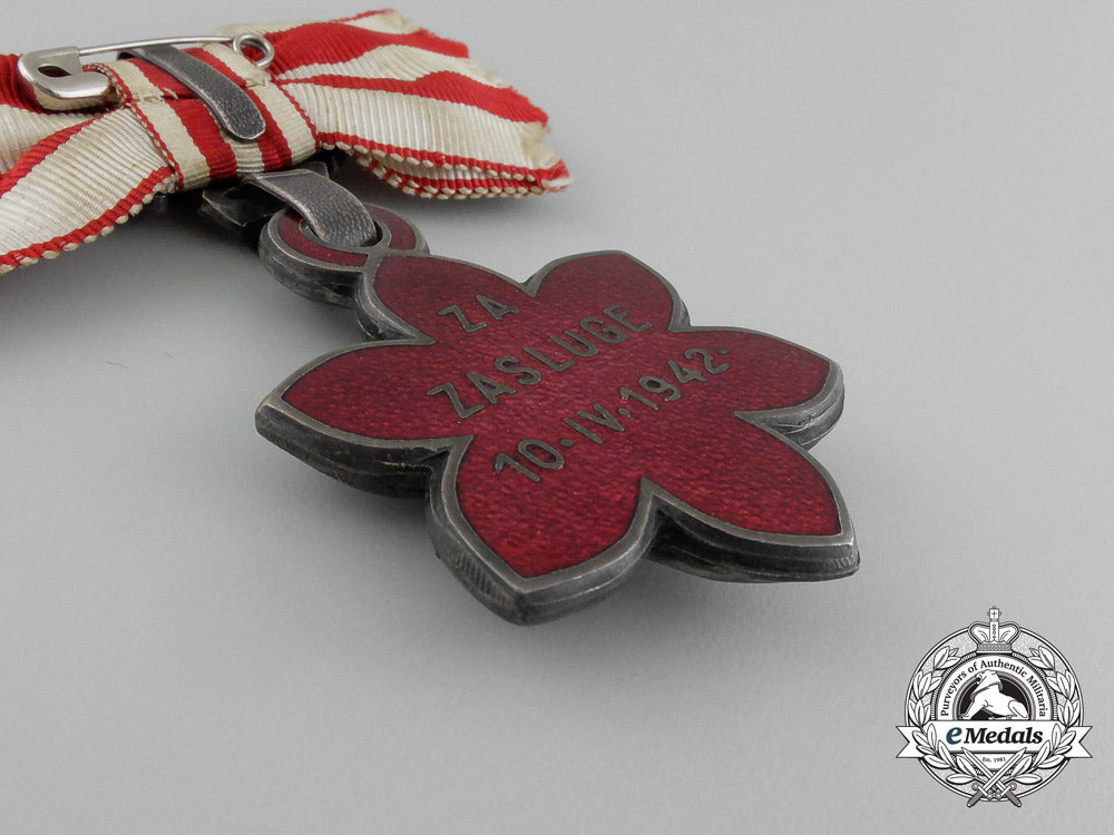 croatia._a_very_rare_croatian_order_of_merit;_lady's(_moslem)_version_e_7454