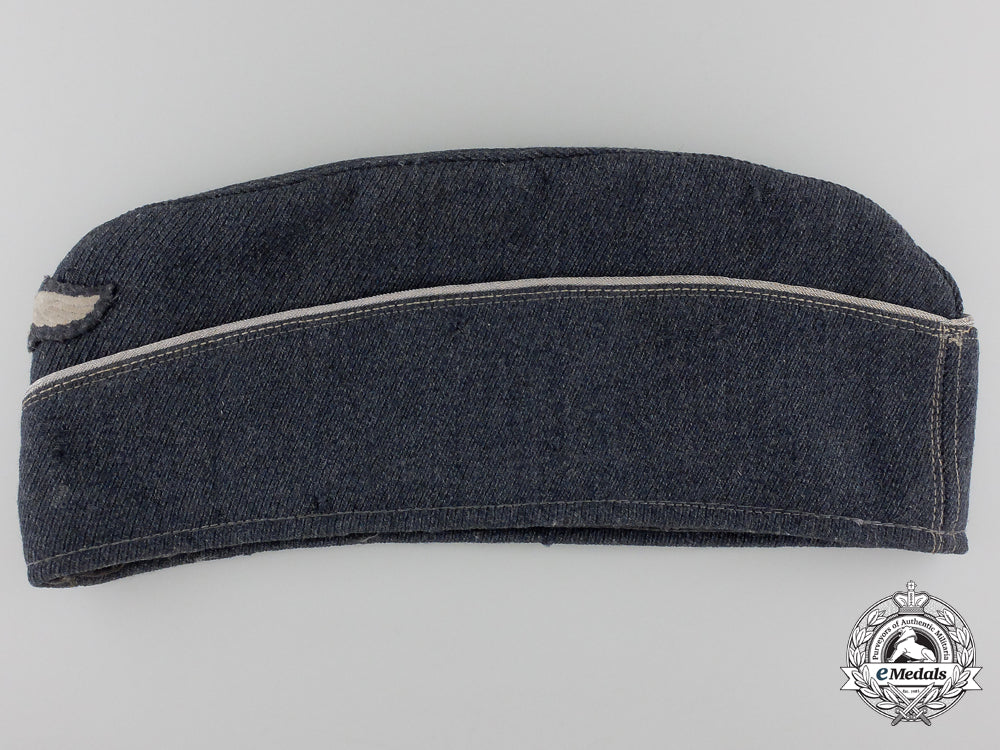 a_luftwaffe_officer's_overseas_cap._e_922