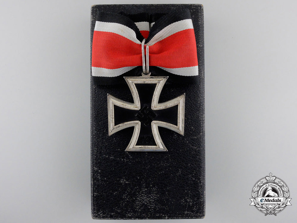 A Knights Cross Of The Iron Cross 1939 By Steinhauer & Luck eMedals