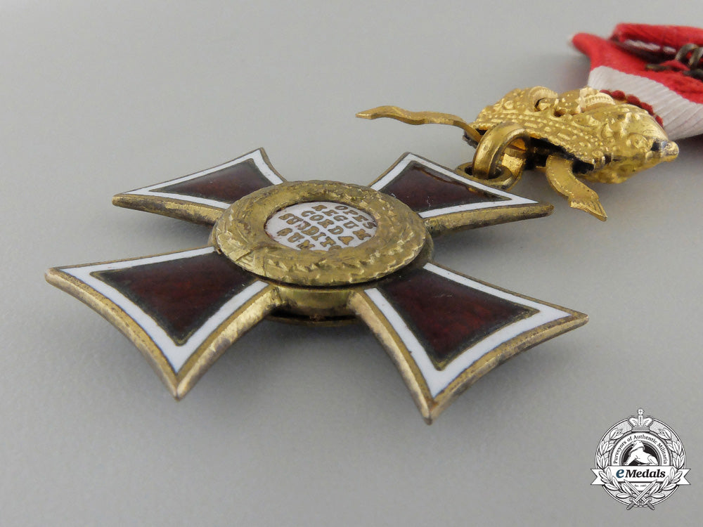 a_first_war_austrian_order_of_leopold_with_case_by_c.f._rothe_em26g