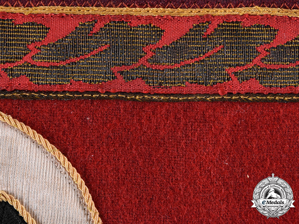 germany,_nsdap._a_reich-_level_main_department_leader_armband__emd1100_c20_01595_1