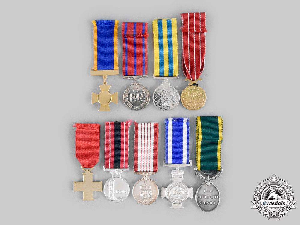 canada,_commonwealth._a_lot_of_nine_miniature_awards__emd1782_c20_01749_1