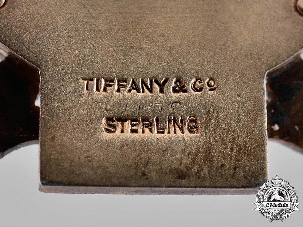 united_states._a_friendly_sons_of_st._patrick_membership_badge,_by_tiffany&_company_emd_0031_1