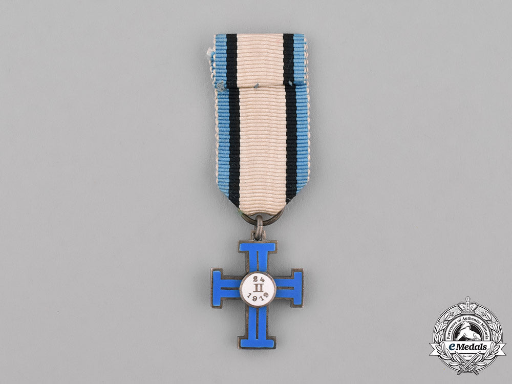 estonia,_republic._a_miniature_cross_of_liberty,_ii_class,_iii_grade,_c.1930_emd_1706