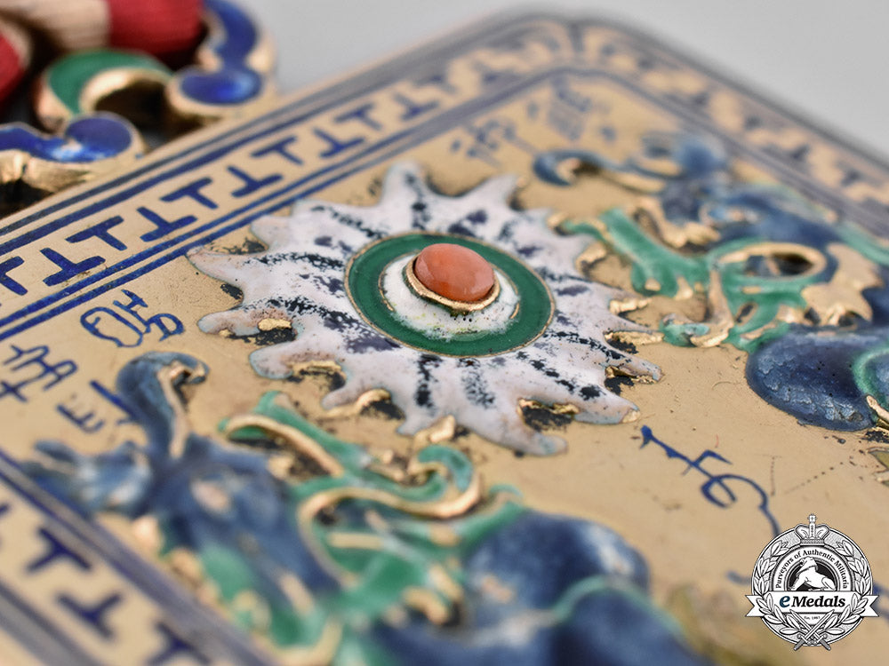 china,_qing_dynasty._an_imperial_order_of_the_double_dragon,_i_type,_i_class,_iii_grade,_c.1885_emd_4073