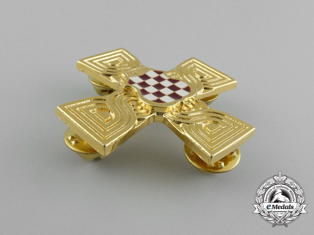 a_croatian_war_memorial_cross1992-1995_f_207_1