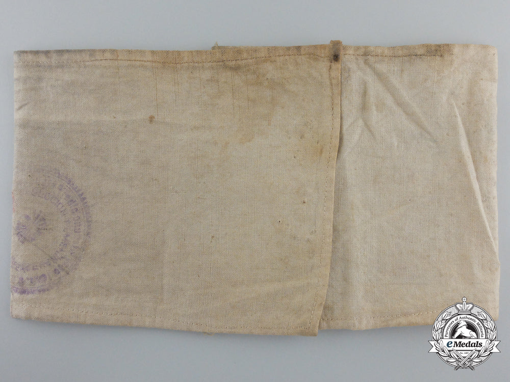 spain,_fascist_state._a_falange_women's_section_chanberi_district_armband_f_212_2_1_1