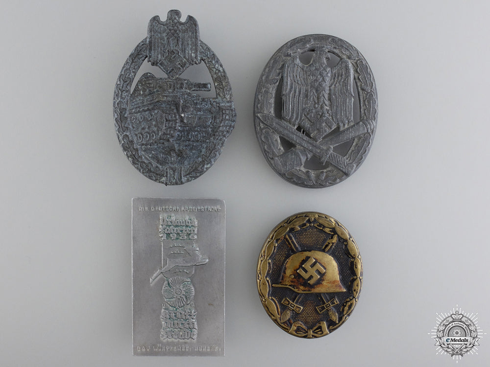 four_second_war_german_badges_four_second_war__549335310907c