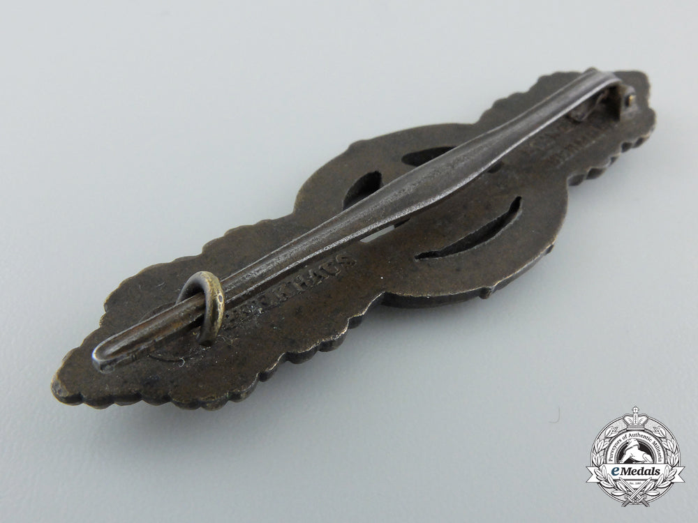 a_kriegsmarine_submarine_clasp;_bronze_grade_by_schwerin_g_305