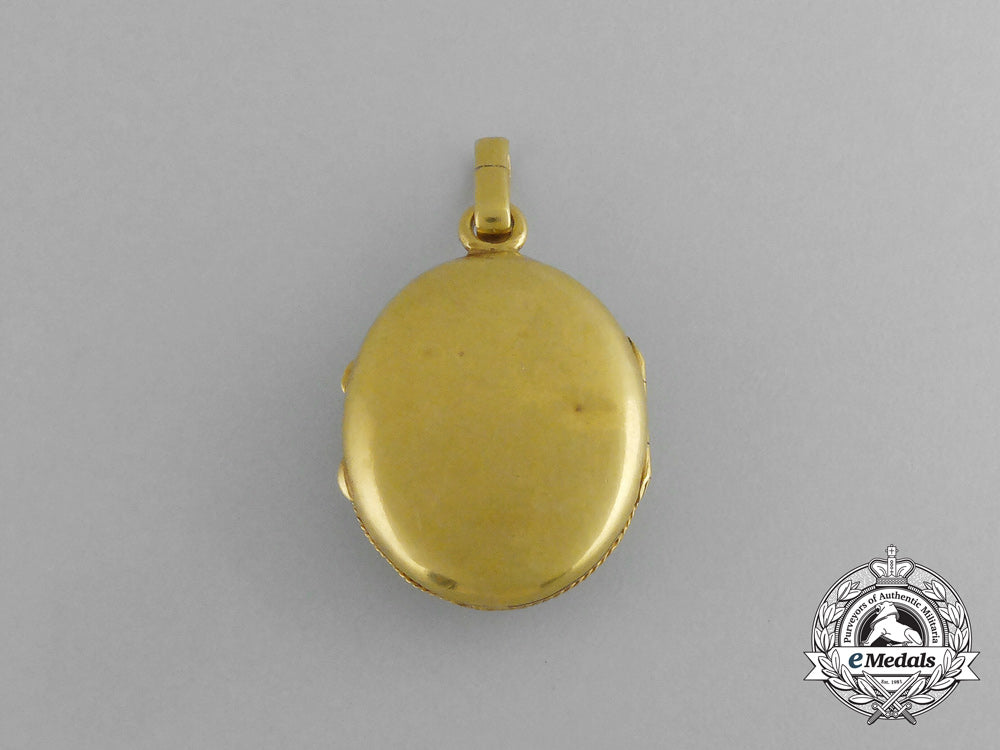 austria,_imperial._a_personal_gift_in_gold_from_emperor_franz_joseph_i,_c.1900_g_363_2_1_1_1_1_1_1