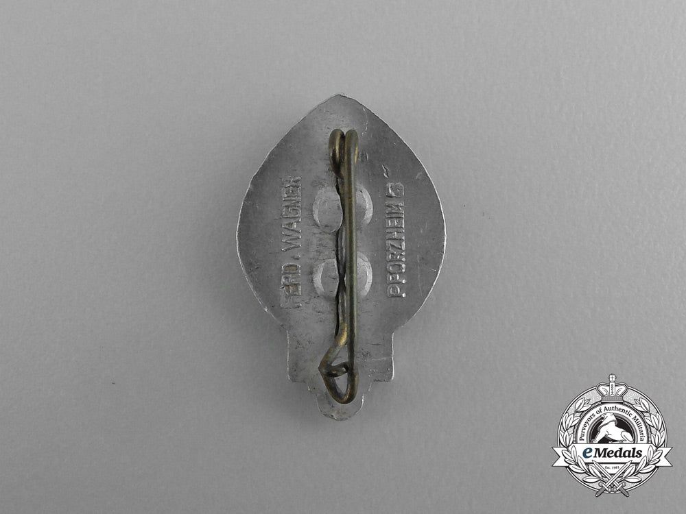 a1935_hj_youth_festival_sports_participation_badge_g_643_1