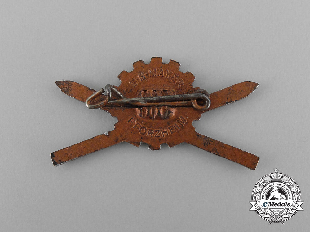 a1938/39_daf(_german_labour_force)_ski_course_badge_by_b._h._mayer_g_725_1