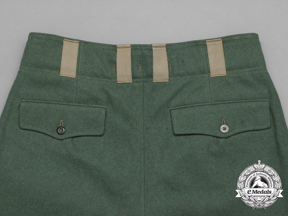 a_motorized_panzer_police_lieutenant(_leutnant)_officer's_uniform_g_794