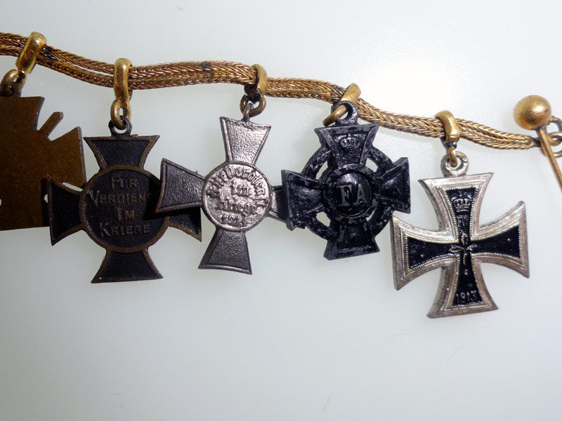 miniature_group_of_twelve_gem94008