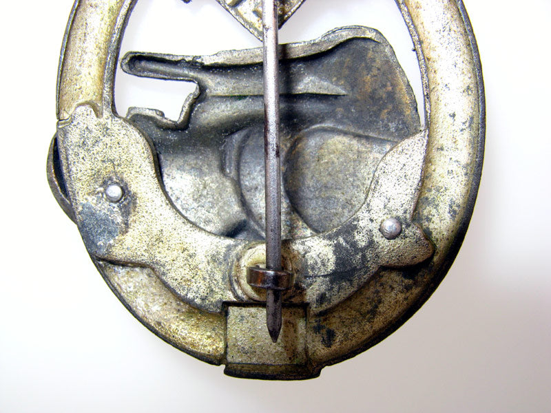 tank_badge”25”_gra14145