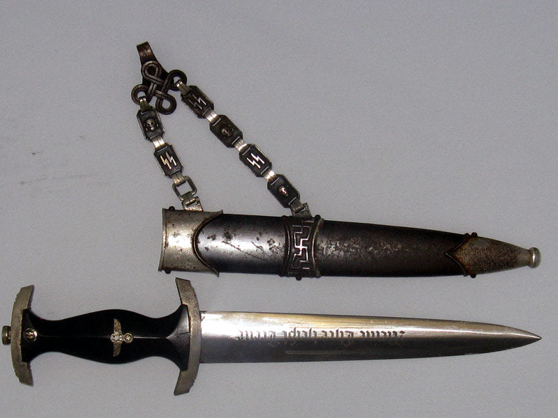 ss-_chained_leader’s_dagger,_gra18121