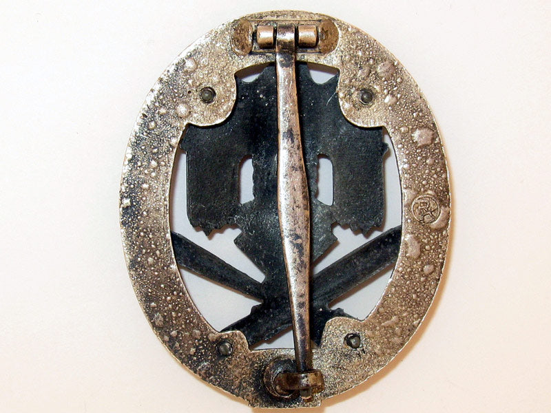 general_assault_badge”50”,_gra18274