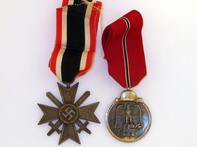 two_awards,_gra20121