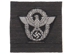 Police M43-Overseas Cap Insignia