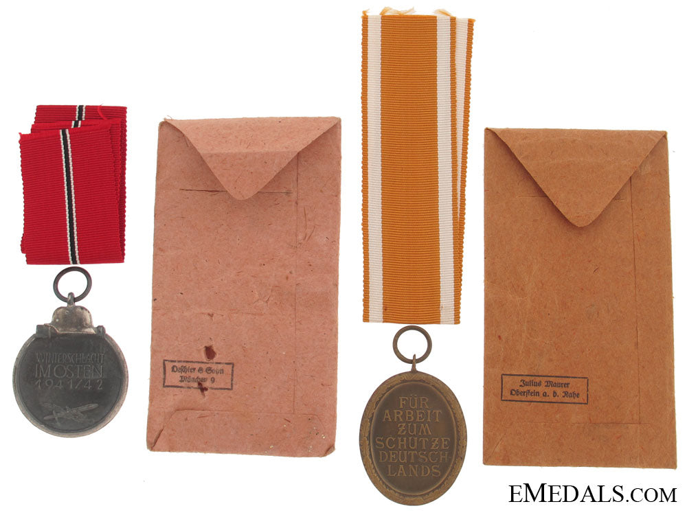 two_medals_grao4247a