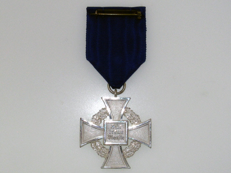 faithful_service_cross_grc10152