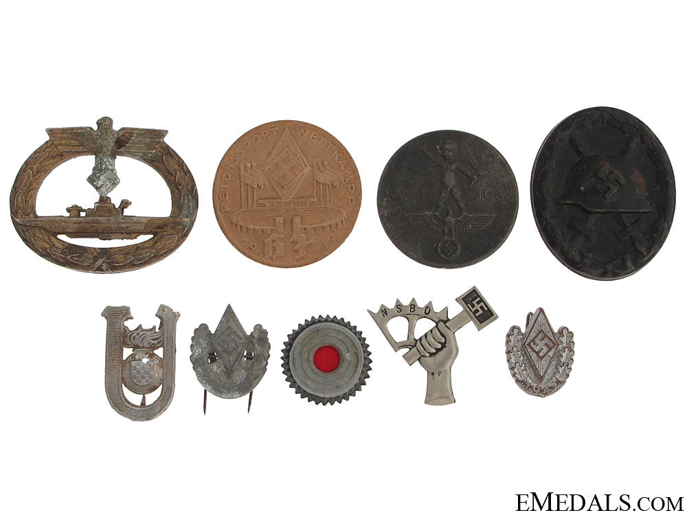 group_third_reich_period_insignia&_awards_group_third_reic_50f710bc669e5