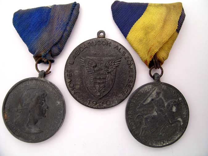 three_awards_h1130001