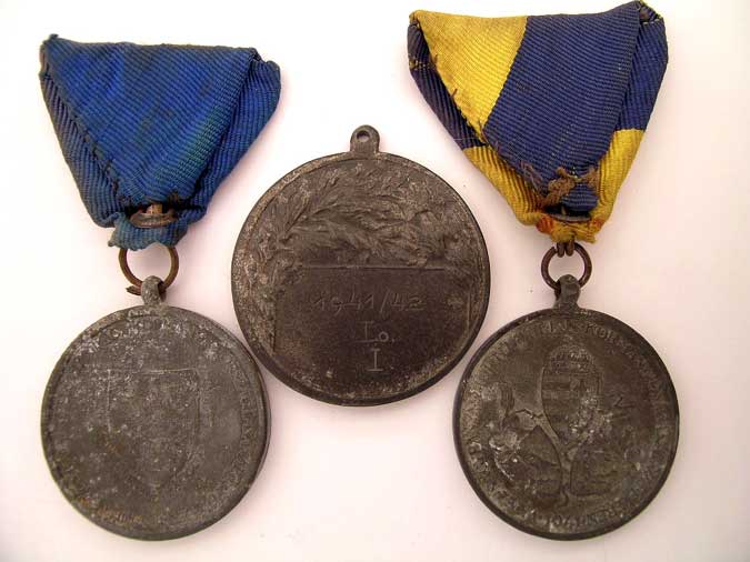 three_awards_h1130003