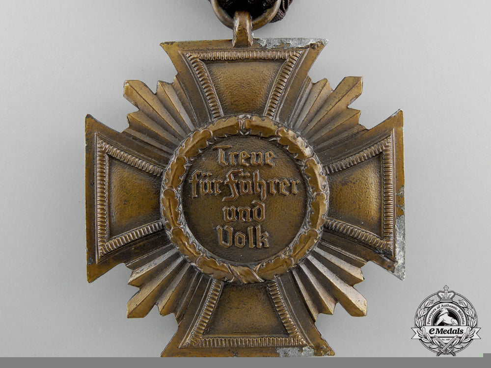 an_nsdap_long_service_award;_for10_years_service&_maker_marked_h_089