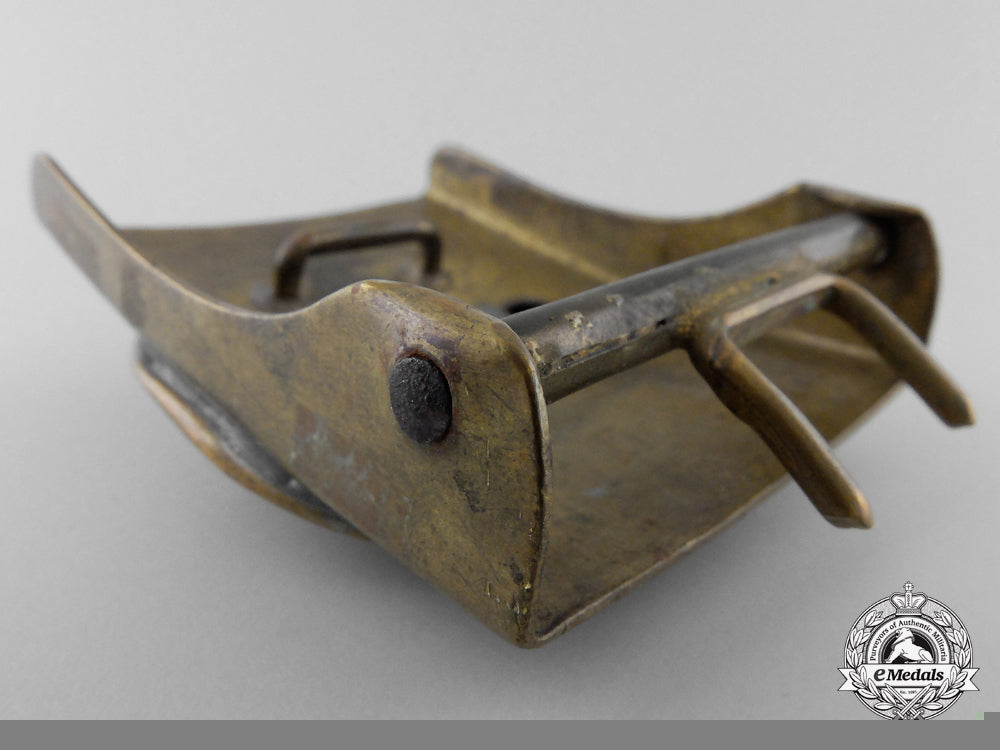 an_unattributed&_likely_early_freikorps_sympathizer’s_buckle_h_538