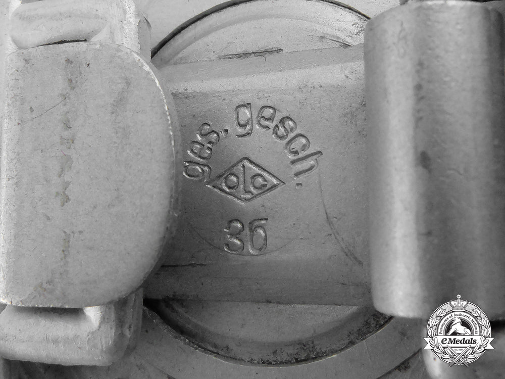 a_german_police_officer's_belt_buckle_by_overhoff&_cie,_ludenscheid_h_920