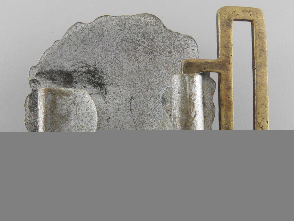 a_kriegsmarine_administrative_officer's_undress_belt_buckle;_published_example_h_958
