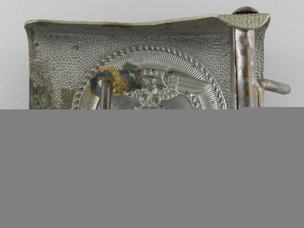 an_sa_pattern_buckle_as_worn_by_the_nskk_motor_sport_school_i_078