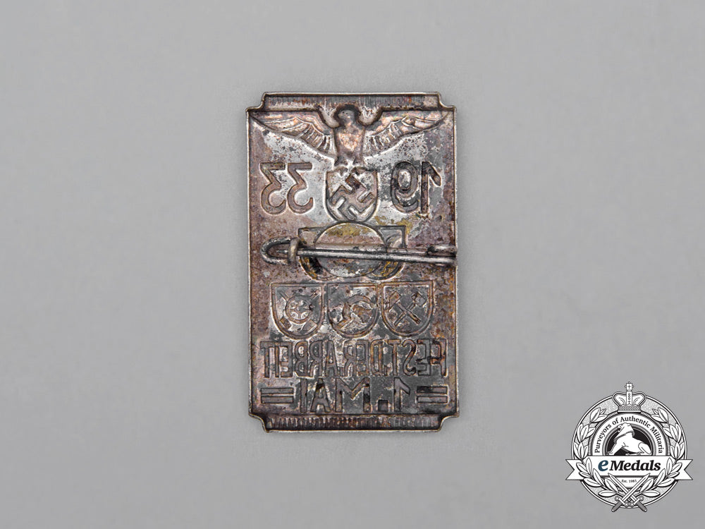 a1933_national_day_of_labour(_may1_st,1933)_badge_i_419_1