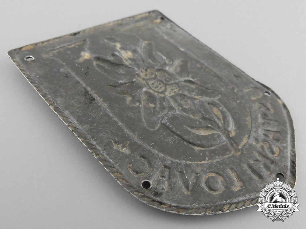 a_scarce_second_war_croatian_ustaski_lovac_badge_i_508